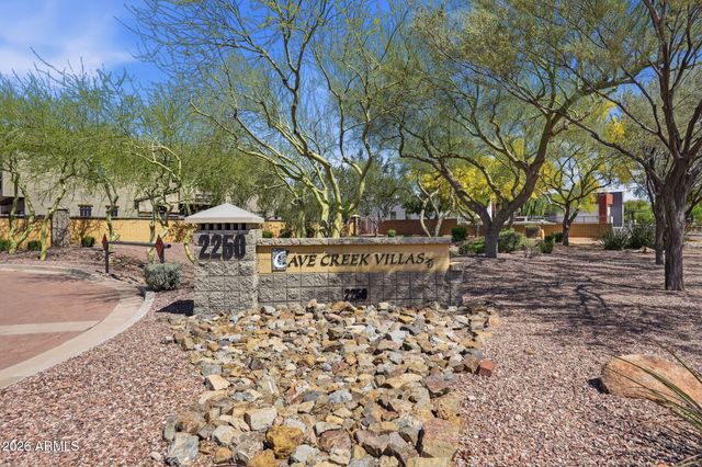 2250 E DEER VALLEY Road 99, Phoenix, AZ 85024