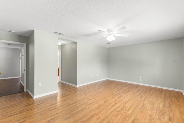 1758 OAK POND COURT, Oldsmar, FL 34677