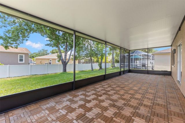 1758 OAK POND COURT, Oldsmar, FL 34677