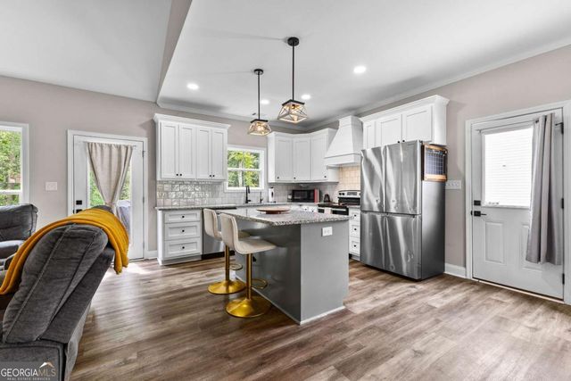 1505 Wisteria Drive, West Point, GA 31833