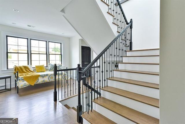1227 Atlantic Drive NW, Atlanta, GA 30318