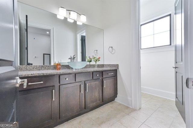 1227 Atlantic Drive NW, Atlanta, GA 30318