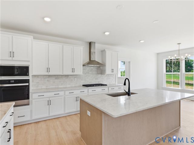 1105 Oriole Landing Ln, Manakin Sabot, VA 23103