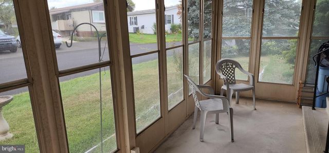433 RUNNING BROOK RD, North Wales, PA 19454