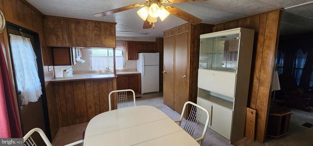 433 RUNNING BROOK RD, North Wales, PA 19454