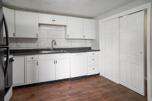 863 E Main Street, Georgetown, KY 40324