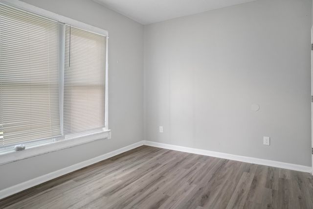 863 E Main Street, Georgetown, KY 40324