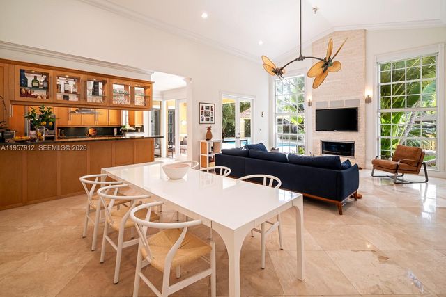 5770 SW 128th St, Pinecrest, FL 33156