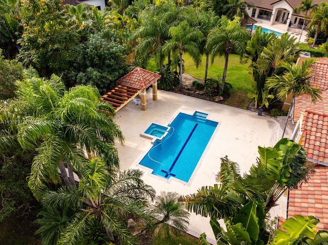 5770 SW 128th St, Pinecrest, FL 33156