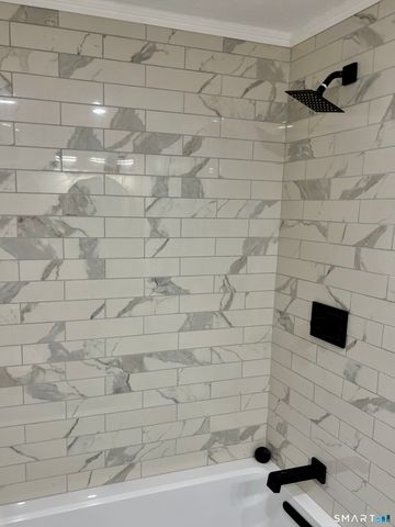 51 Hanmer Street, Hartford, CT 06114