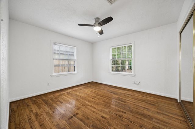 5539 Jessamine Street, Houston, TX 77081