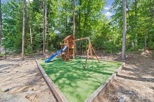 163 Monteray Oaks Circle, Fort Mill, SC 29715