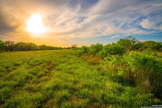 3305 CR 129, Kenedy, TX 78119