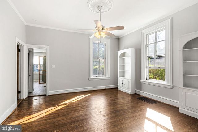 406 LIPPINCOTT AVE, Riverton, NJ 08077