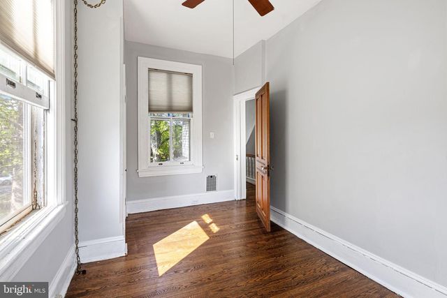 406 LIPPINCOTT AVE, Riverton, NJ 08077