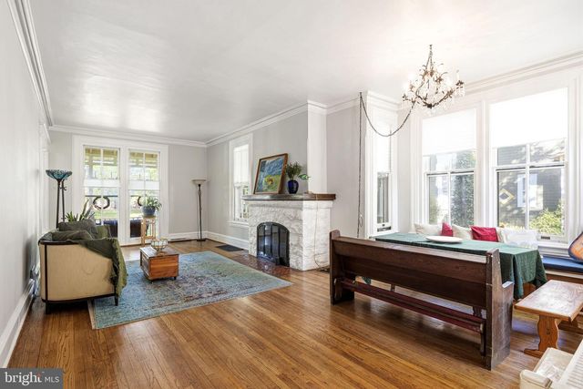 406 LIPPINCOTT AVE, Riverton, NJ 08077