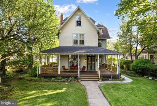 406 LIPPINCOTT AVE, Riverton, NJ 08077