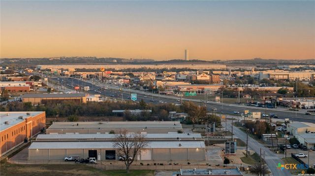 323 Elephants Ear Drive, New Braunfels, TX 78130