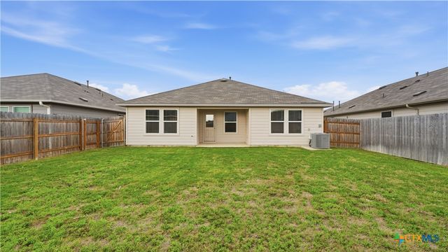 323 Elephants Ear Drive, New Braunfels, TX 78130