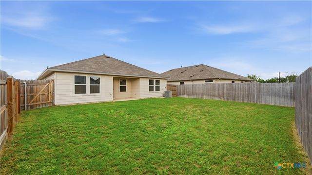 323 Elephants Ear Drive, New Braunfels, TX 78130