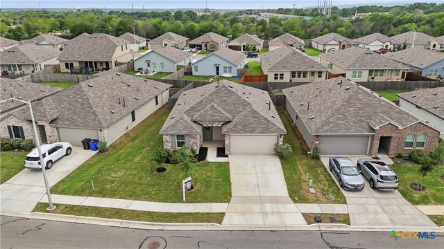 323 Elephants Ear Drive, New Braunfels, TX 78130