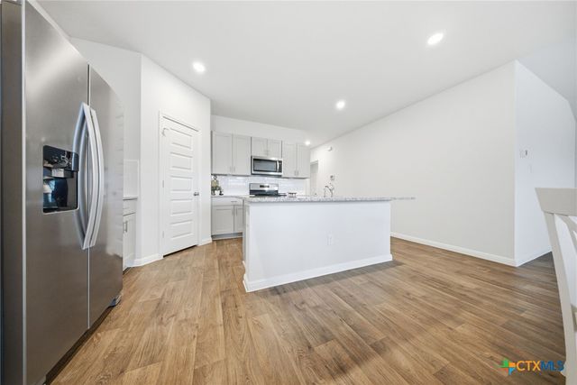 323 Elephants Ear Drive, New Braunfels, TX 78130