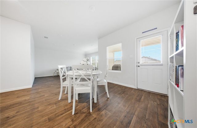 323 Elephants Ear Drive, New Braunfels, TX 78130