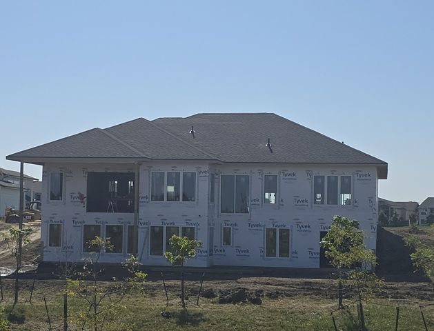 16217 Sharon Drive, Urbandale, IA 50323