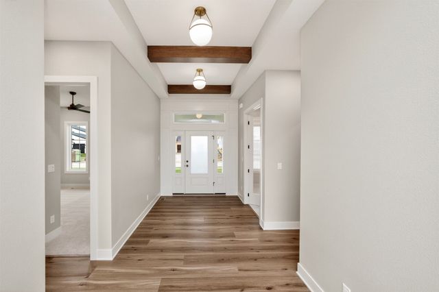 16217 Sharon Drive, Urbandale, IA 50323