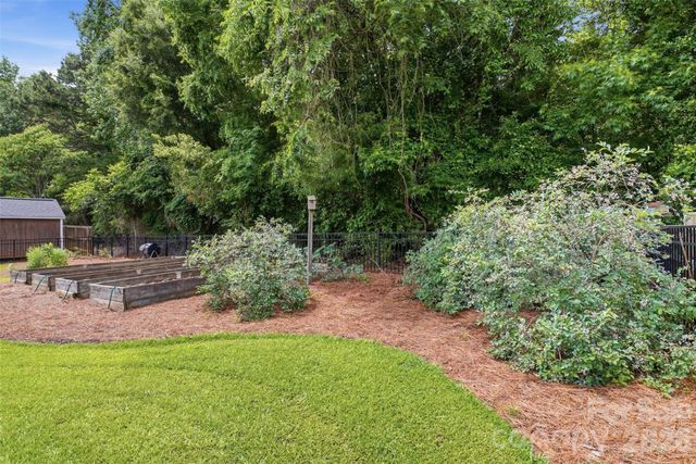 7915 Grove Hall Avenue, Mint Hill, NC 28227