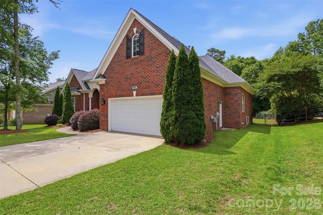 7915 Grove Hall Avenue, Mint Hill, NC 28227