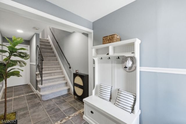31 Chelsea Way, Bridgewater Twp., NJ 08807