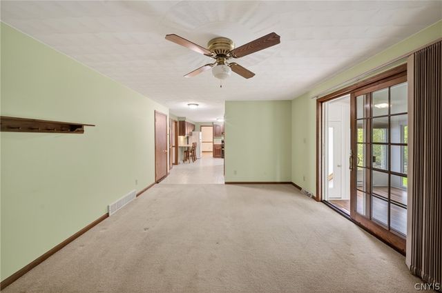 400 East Avenue, Manlius, NY 13116