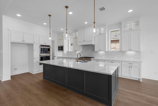 10822 Rosary Pea Lane, Cypress, TX 77433