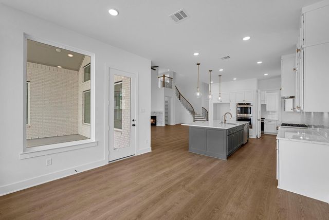 10822 Rosary Pea Lane, Cypress, TX 77433