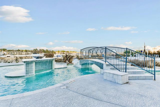 199 Waterpoint Court 106, Conroe, TX 77356