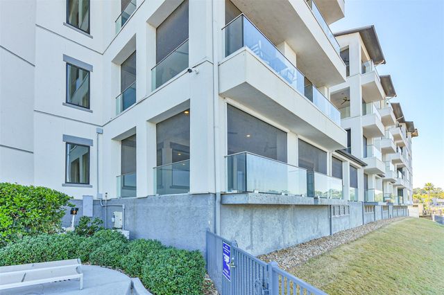 199 Waterpoint Court 106, Conroe, TX 77356