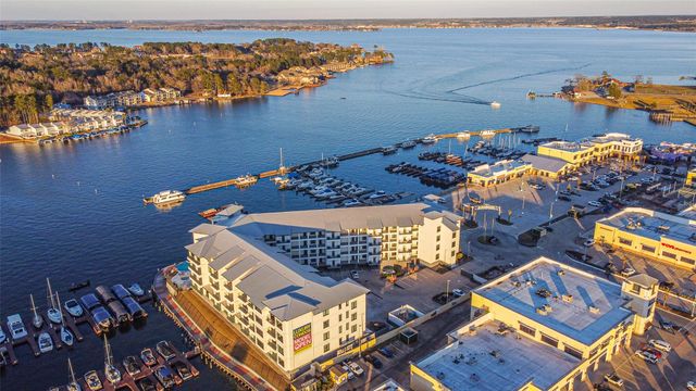 199 Waterpoint Court 106, Conroe, TX 77356