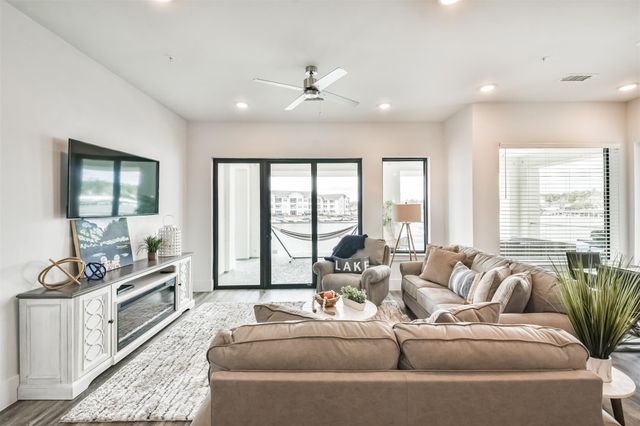 199 Waterpoint Court 106, Conroe, TX 77356