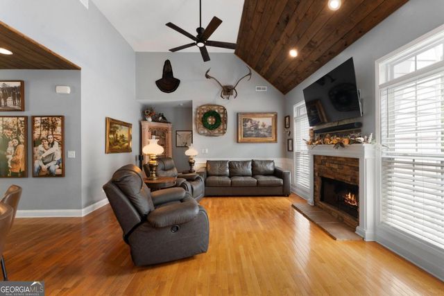 23 Hunters Ridge Drive, Adairsville, GA 30103