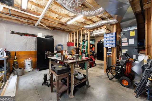 23 Hunters Ridge Drive, Adairsville, GA 30103