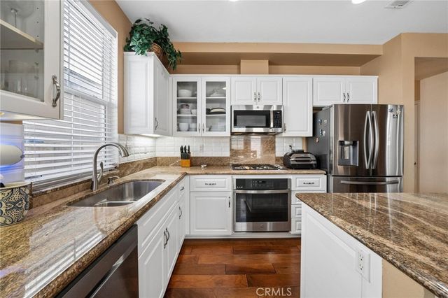 23201 Brooke Lane, Valencia, CA 91355