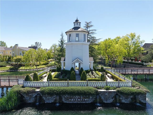 23201 Brooke Lane, Valencia, CA 91355