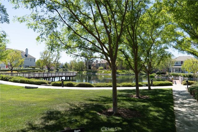 23201 Brooke Lane, Valencia, CA 91355