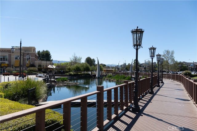 23201 Brooke Lane, Valencia, CA 91355