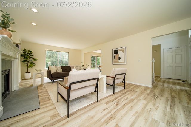 5558 Bedell Road, Sterling Heights, MI 48310