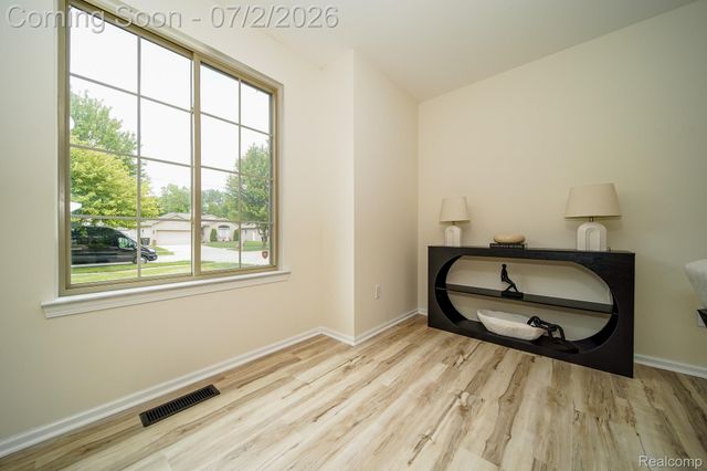 5558 Bedell Road, Sterling Heights, MI 48310