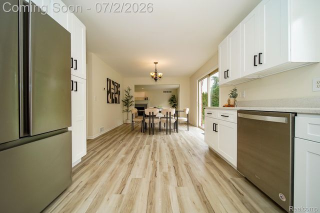 5558 Bedell Road, Sterling Heights, MI 48310