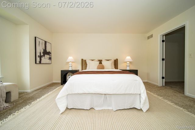 5558 Bedell Road, Sterling Heights, MI 48310