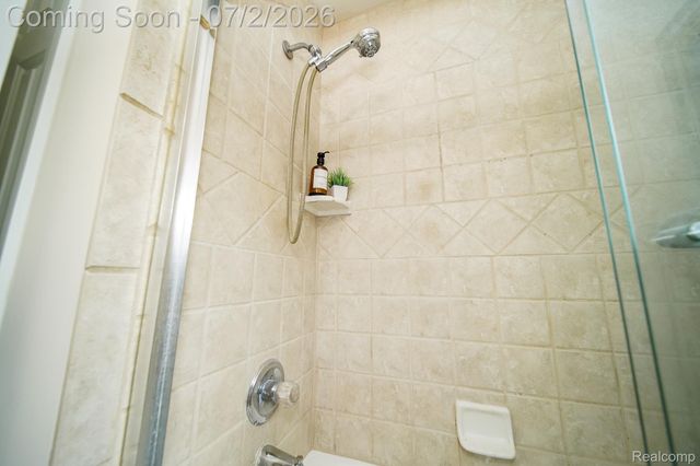 5558 Bedell Road, Sterling Heights, MI 48310
